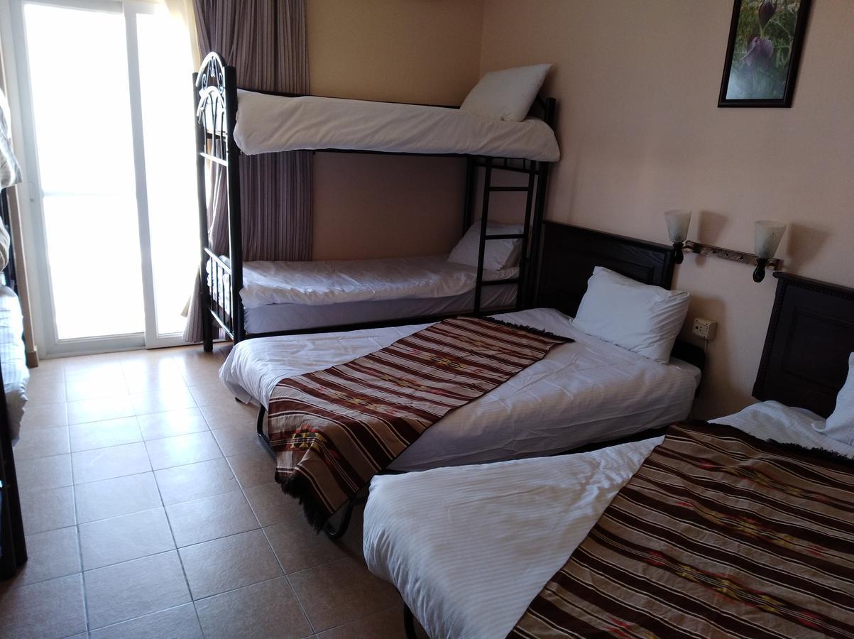 Delilah Hotel Madaba Buitenkant foto